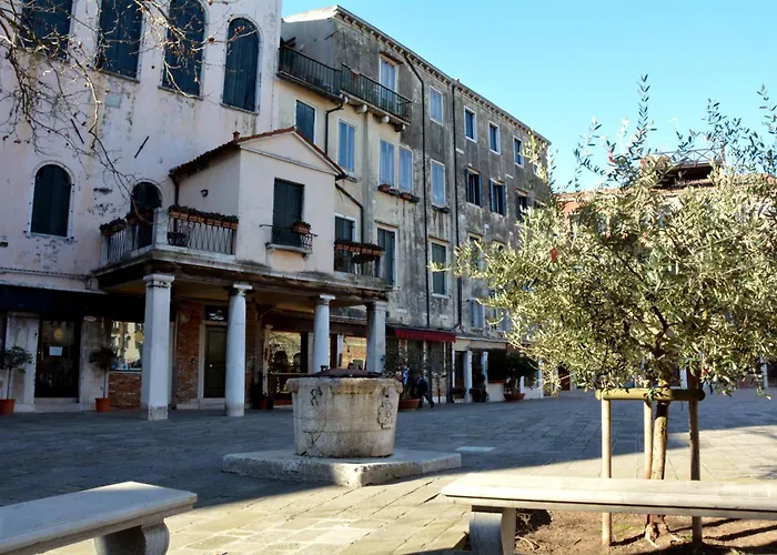 Cosy Nest * 베니스