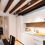 Cosy Nest Apartmán *