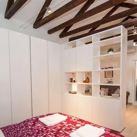 Cosy Nest Apartment Venice
